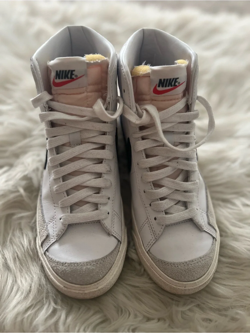 Nike blazer mid